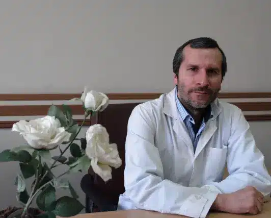 دکتر احمد سوداگر بهترین دکتر ارتودنسی تهران