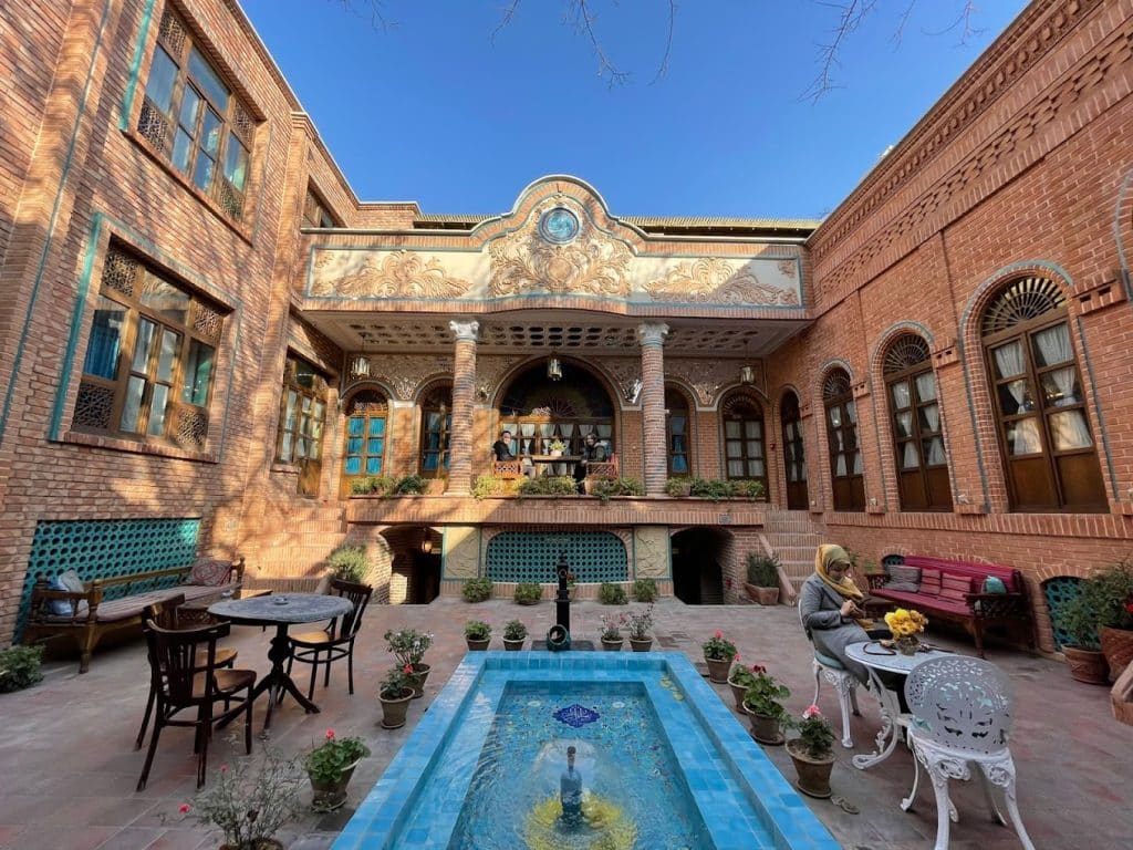 بوتیک هتل پهلوان رزاز تهران