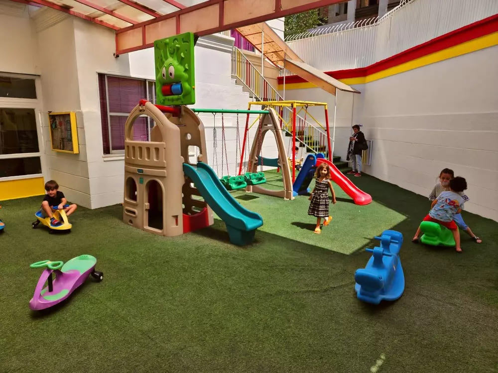 بهترین مهدکودک تهران با مربی های دلسوز