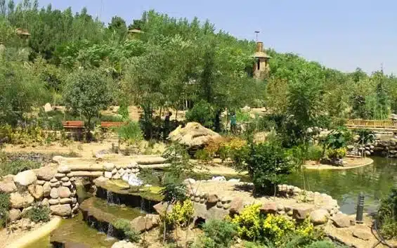 باغ پرندگان پارک جنگلی لویزات تهران
