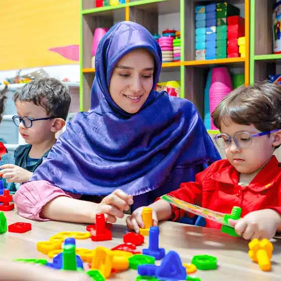 مهدکودک و پیش‌دبستانی حورسا نازی‌آباد تهران منطقه ۱۶