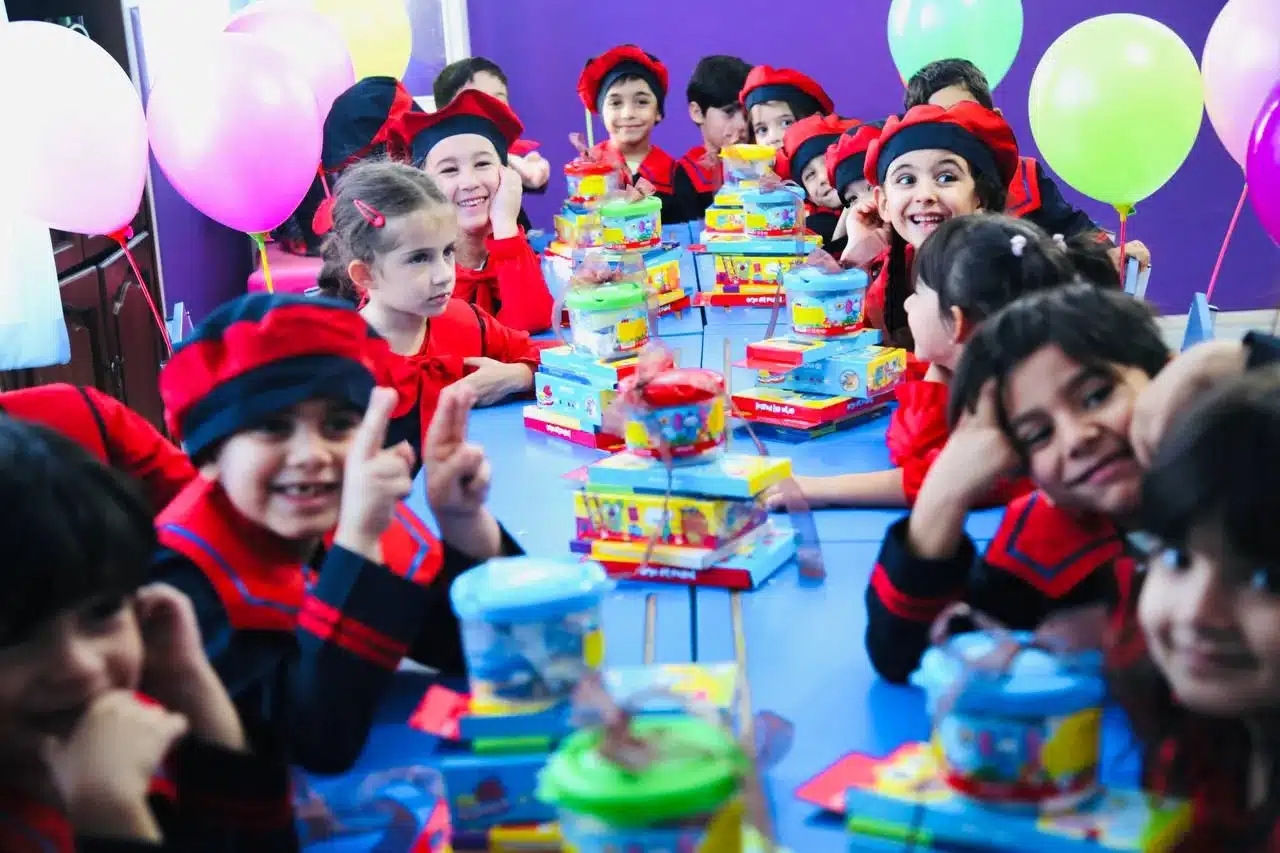 مهدکودک لبخند تهرانپارس منطقه ۸ تهران