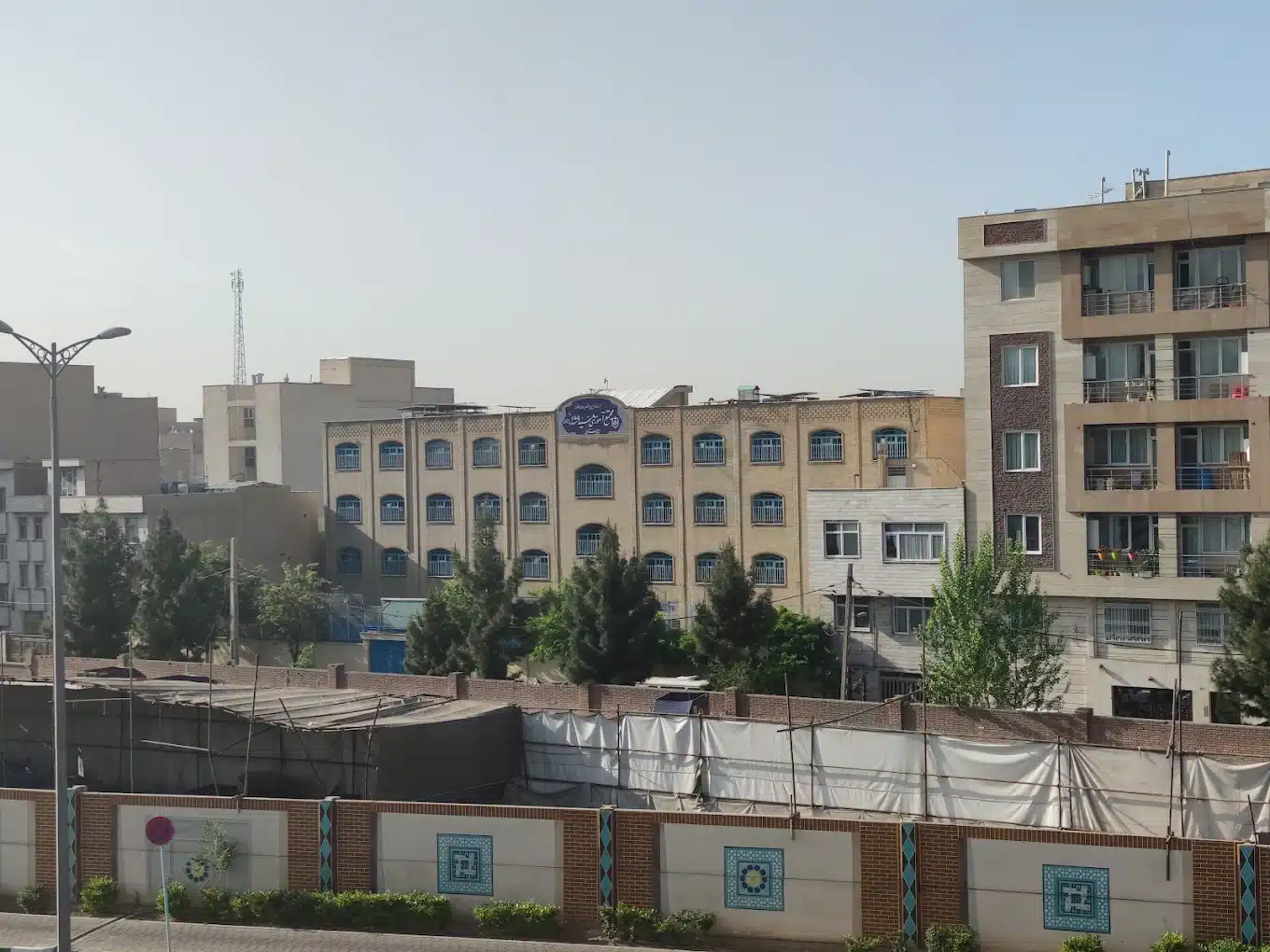 دبیرستان دوره اول پسرانه حضرت سیدالشهدا تهران منطقه ۸